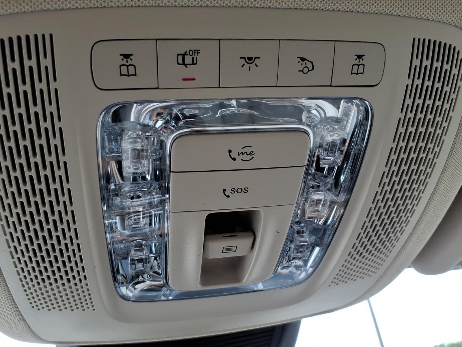 Used 2022 Polar White Mercedes-Benz GLE 350 image 23