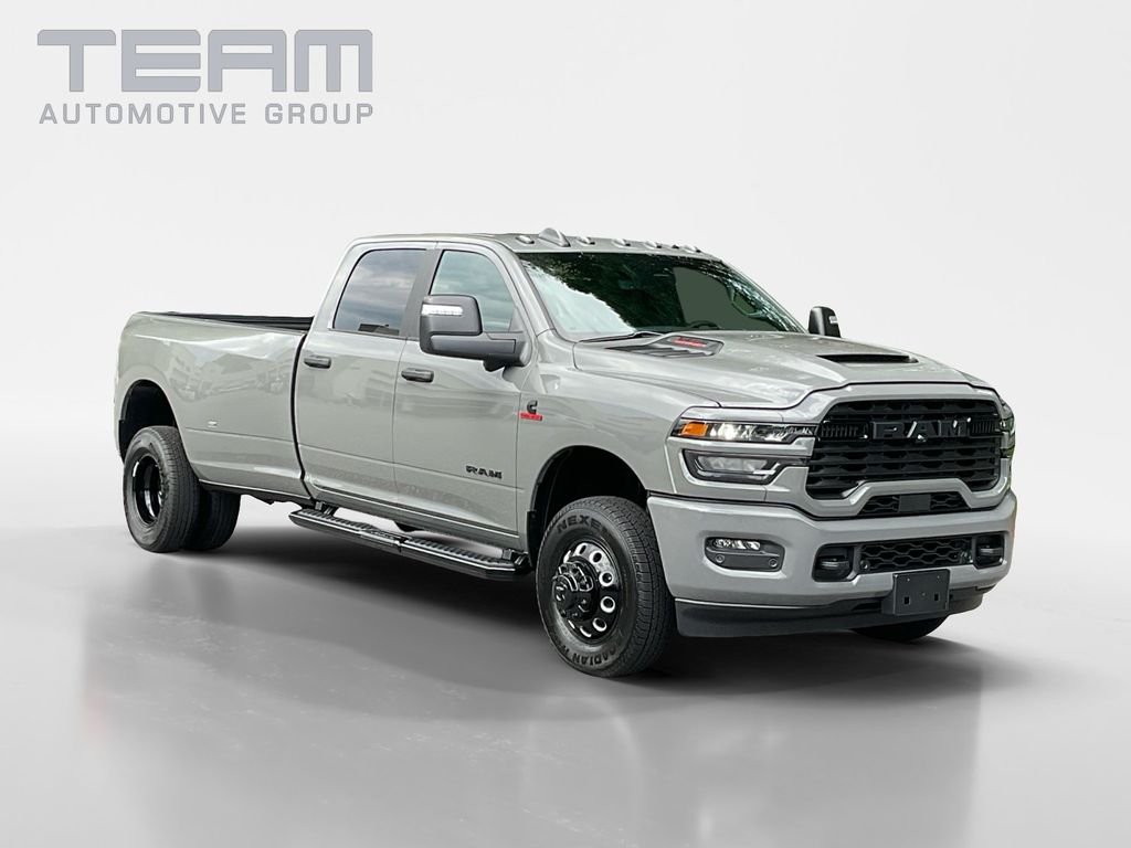 New 2027 Ceramic Gray Clear-Coat Exterior Paint RAM Big Horn image 1