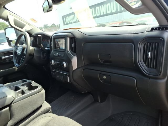 Used 2025 Downpour Metallic GMC Pro image 18