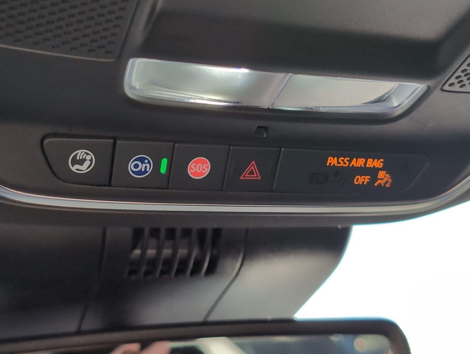New 2026 Summit White GMC Elevation Standard Range image 8