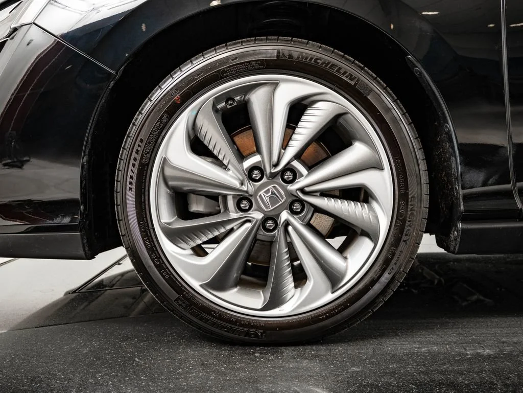 Used 2019 Black Honda  image 13