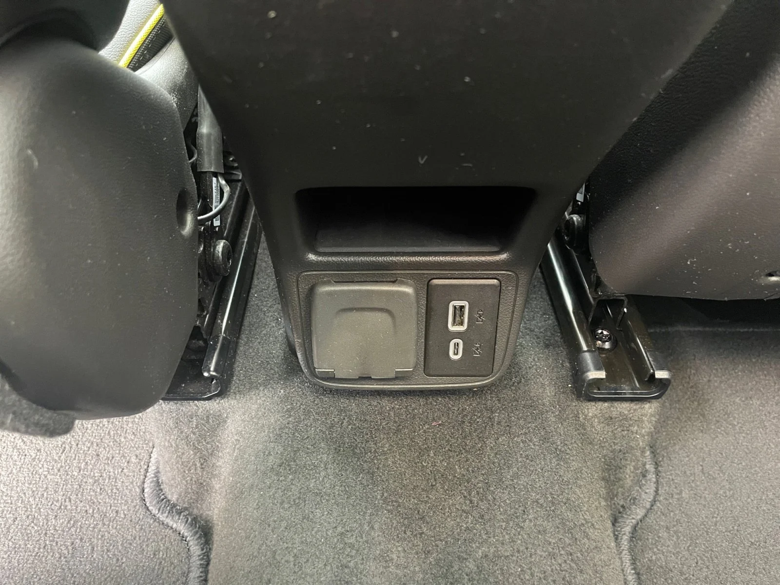 Used 2025 Black Chevrolet ACTIV AWD image 19