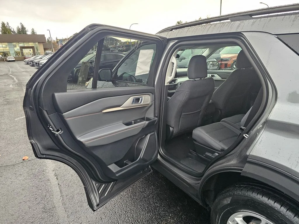 New 2026 Gray Ford Active image 16