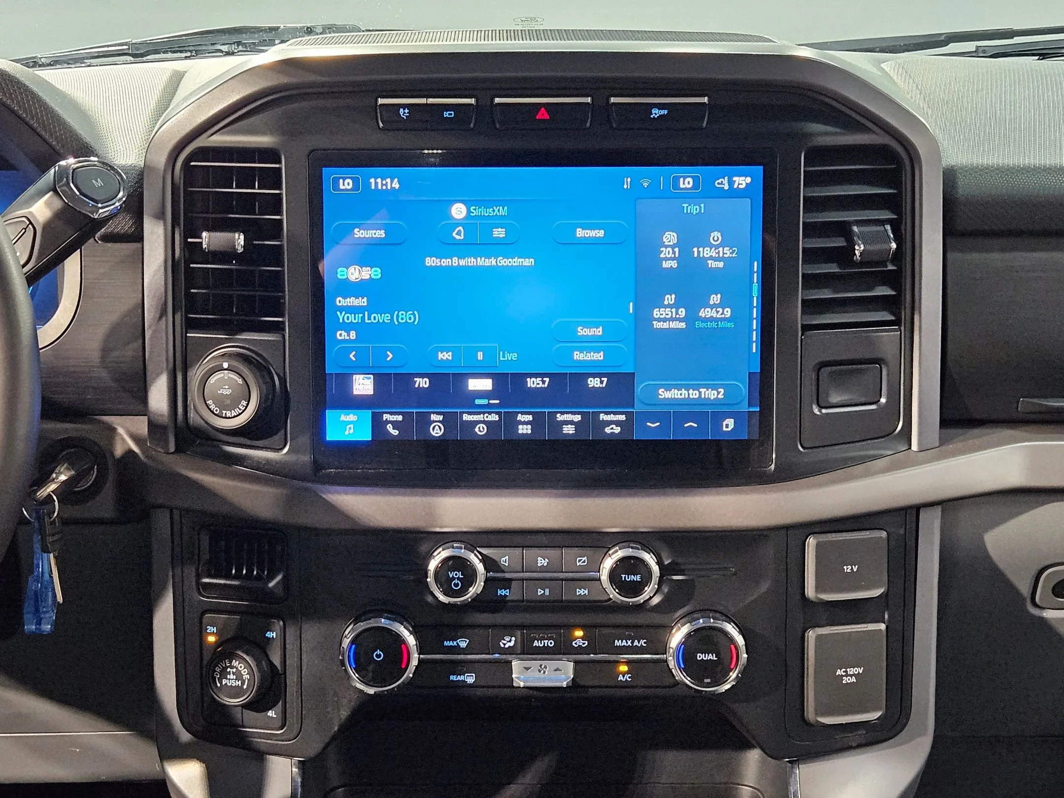 2024 Ford F-150 XLT - Photo 16