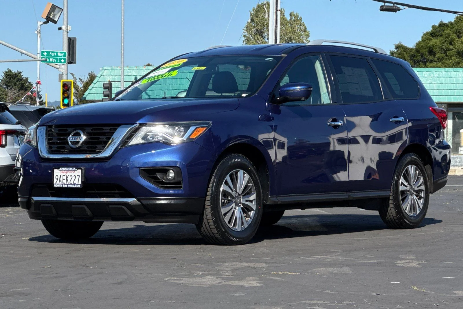 Certified Used 2020 Caspian Blue Metallic Nissan SL image 32