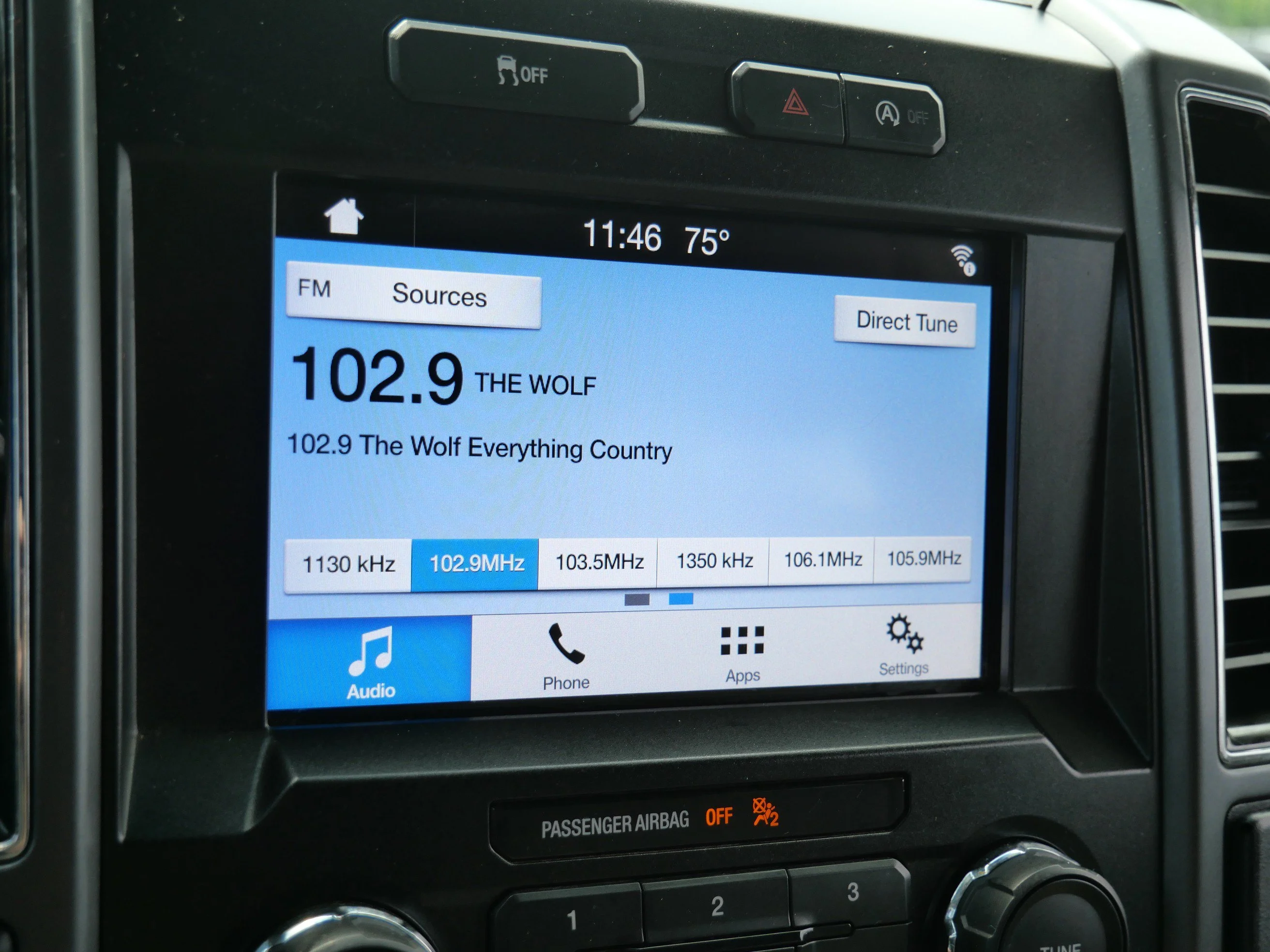 Used 2019 Magnetic Metallic Ford XLT 4WD SuperCab 6.5 Box image 18