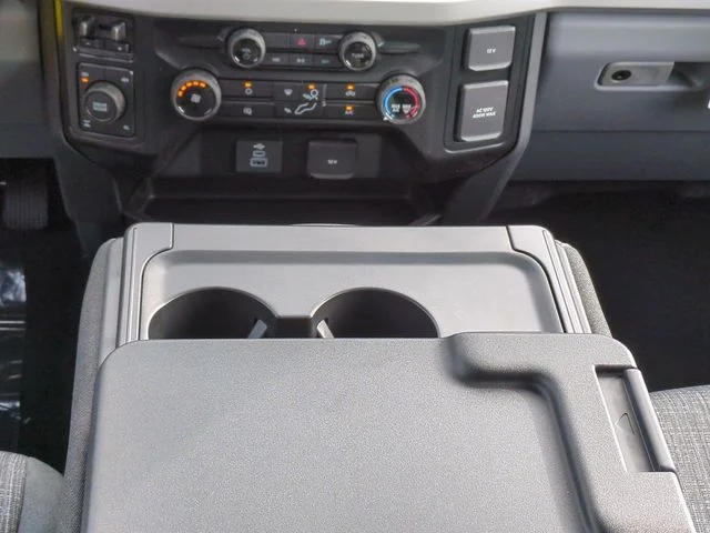 New 2026 Oxford White Ford F-350® XLT image 19