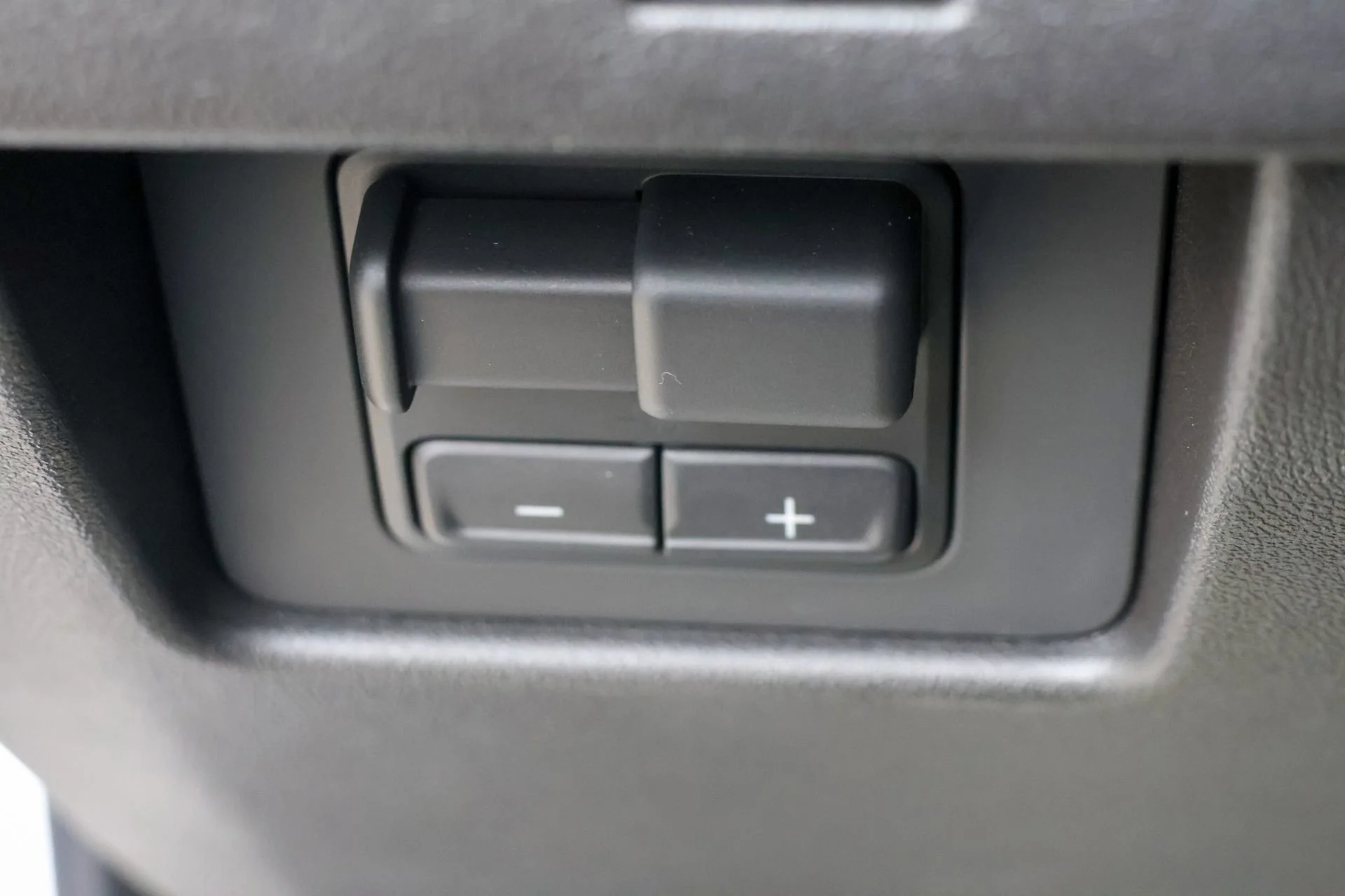 Used 2026 Summit White GMC Denali image 47