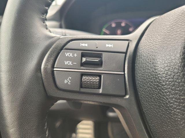 Used 2025  Honda Sport image 28