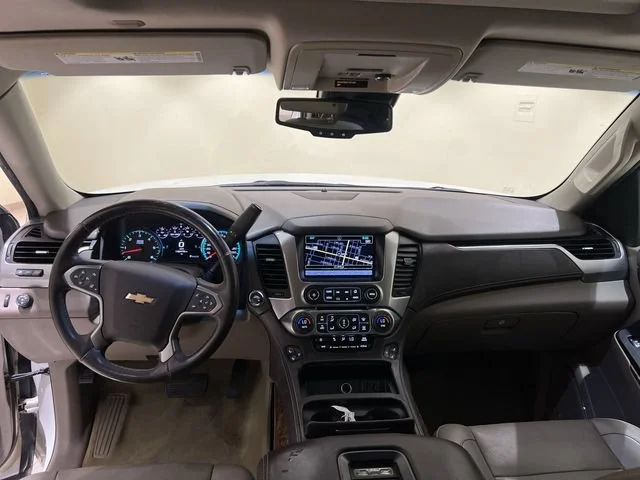 Used 2016 IRIDESCENT PEARL TRICOAT Chevrolet LTZ image 20
