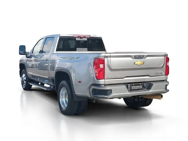 Used 2025 Sterling Gray Metallic Chevrolet High Country DRW image 3
