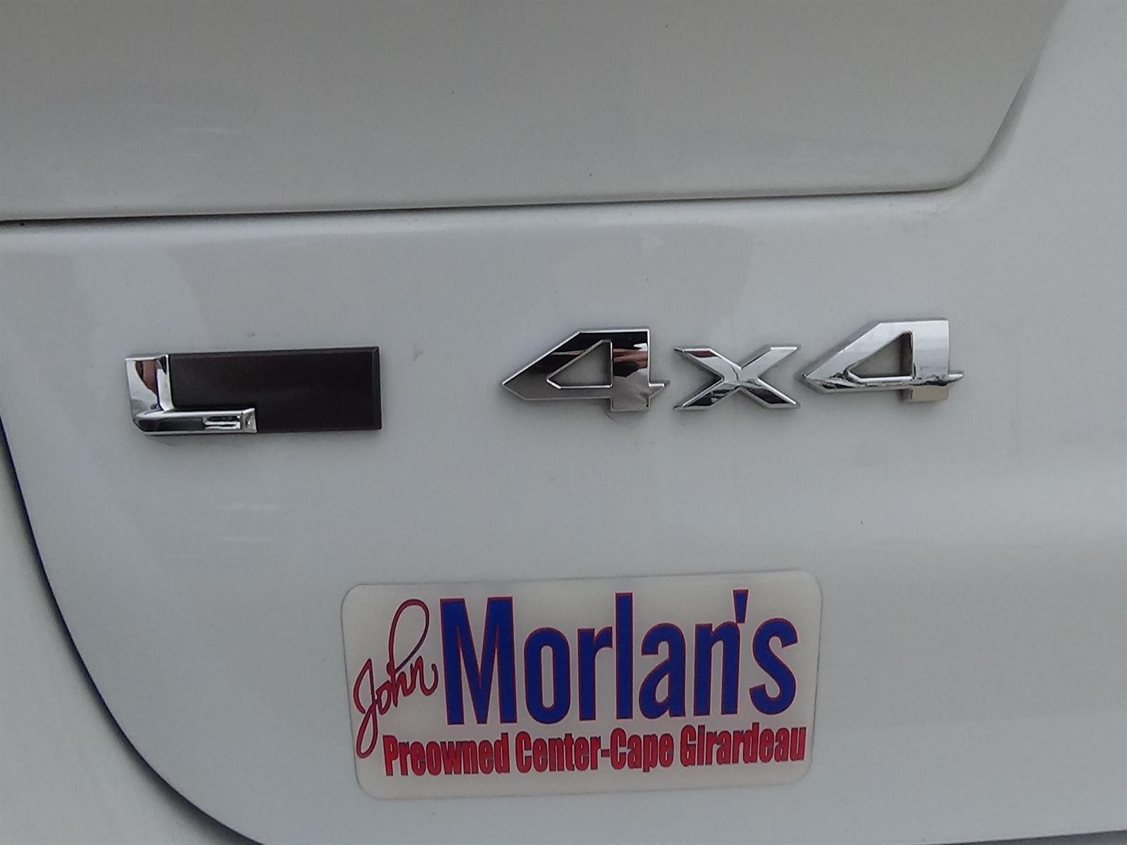 Used 2023 Bright White Clear Coat (pw7) Jeep Limited image 9