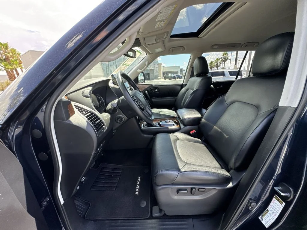 Used 2024 Blue Nissan SL image 10