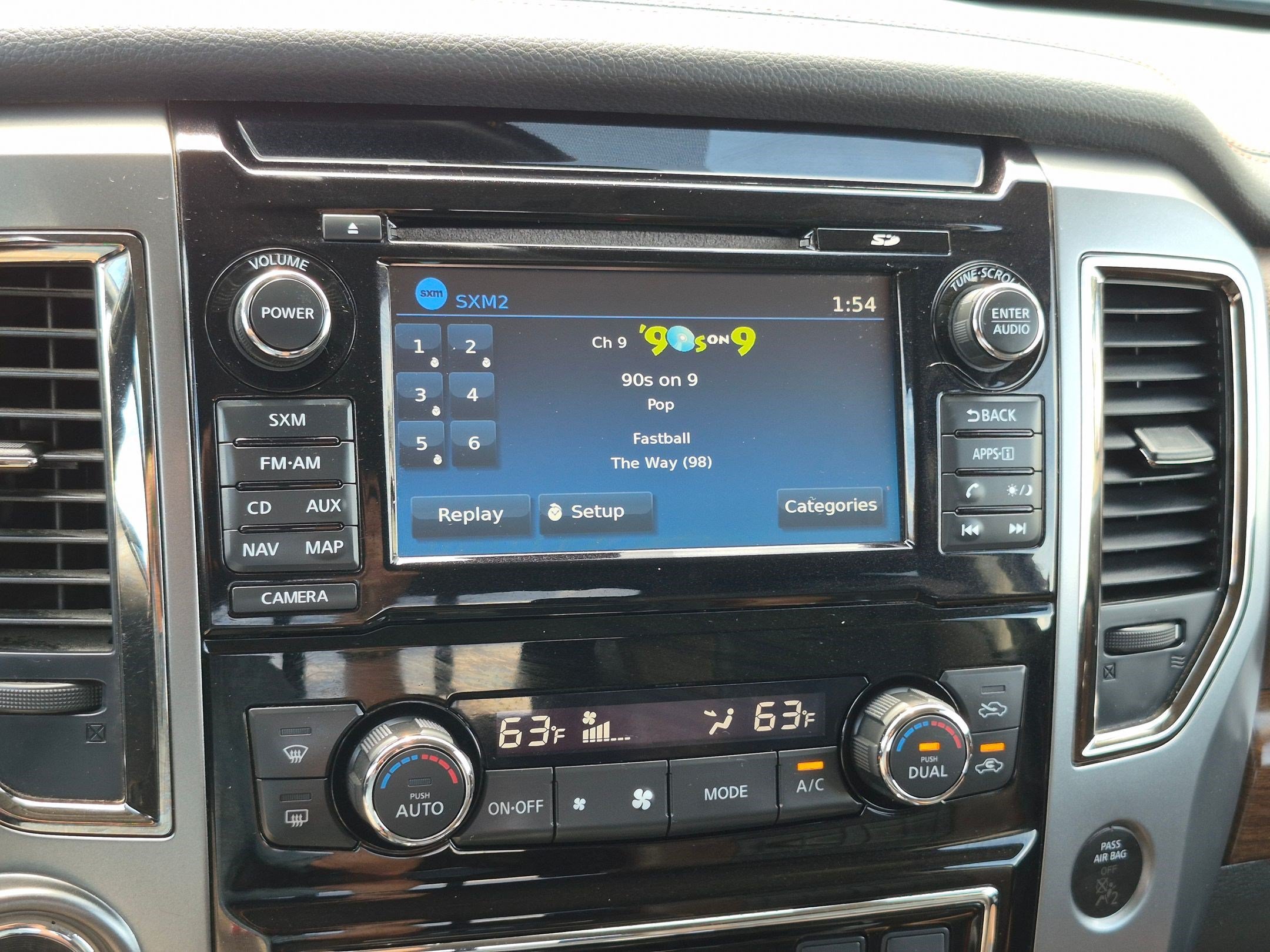 Used 2018 Pearl White Nissan Platinum Reserve image 22