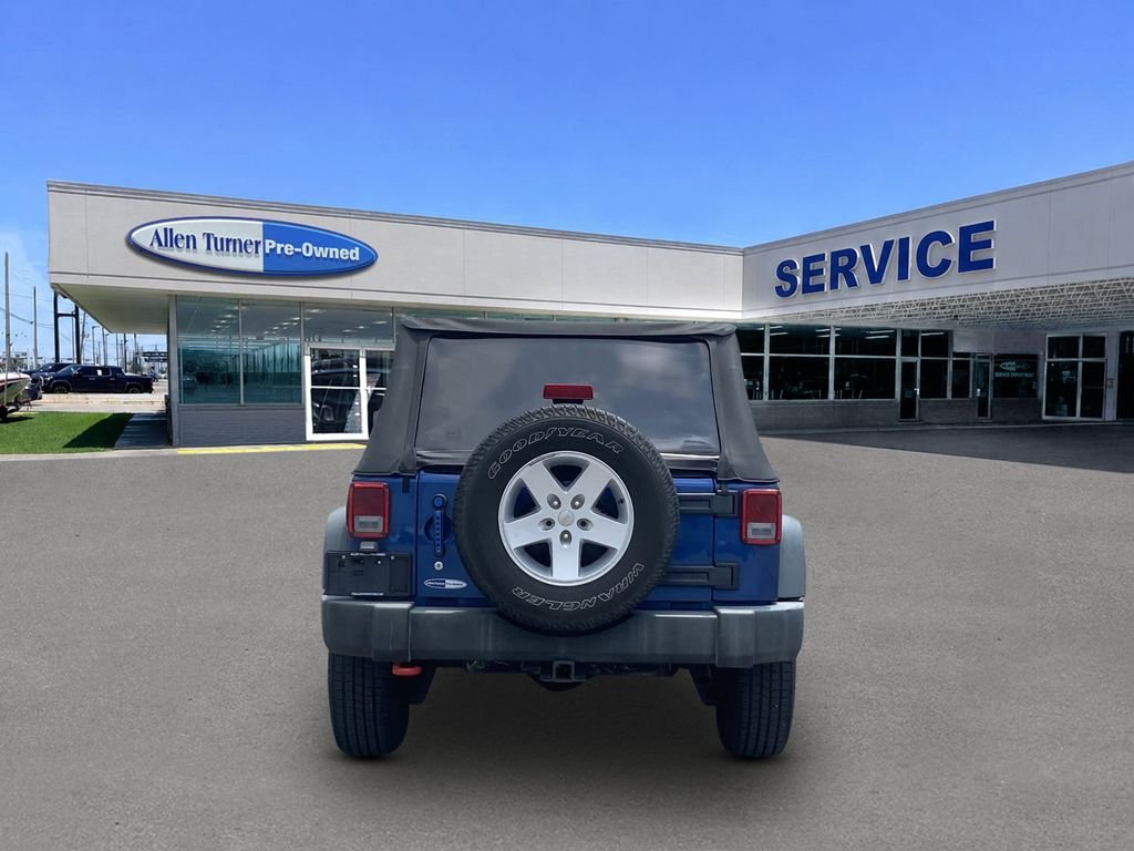 Used 2009 Deep Water Blue Pearlcoat Jeep X image 7