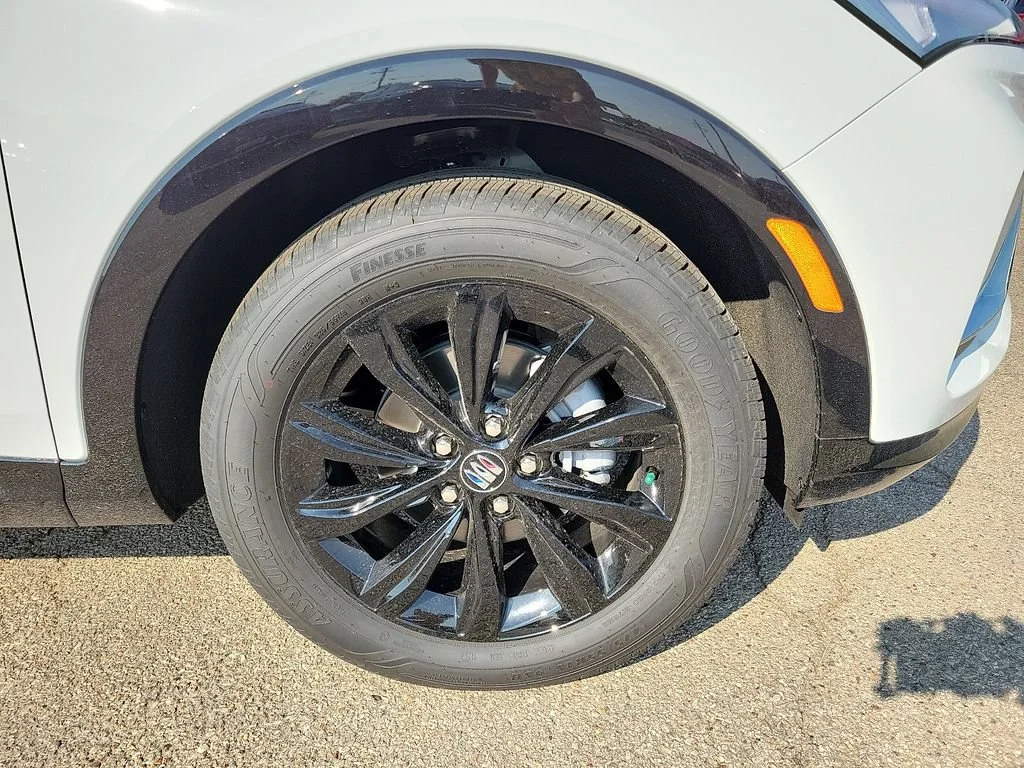 2026 Buick Envista Sport Touring - Photo 14