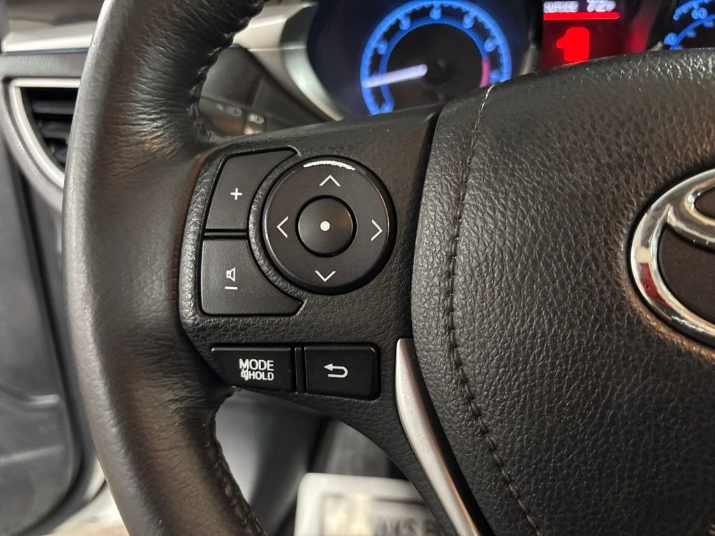 Used 2015 White Toyota S Plus image 16
