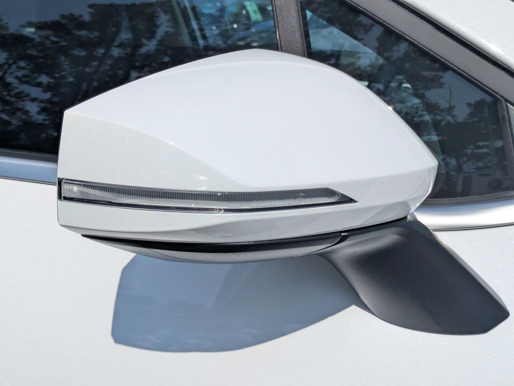 New 2026 Glacial White Pearl Kia EX image 12