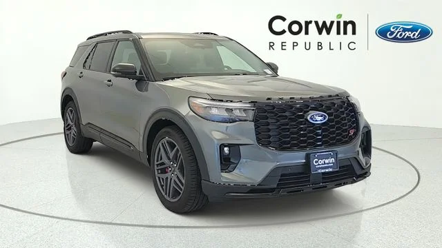 2026 Ford Explorer ST 4WD's photo