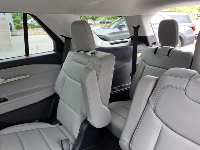 New 2026 Star White Metallic Tri-Coat Ford Active image 19