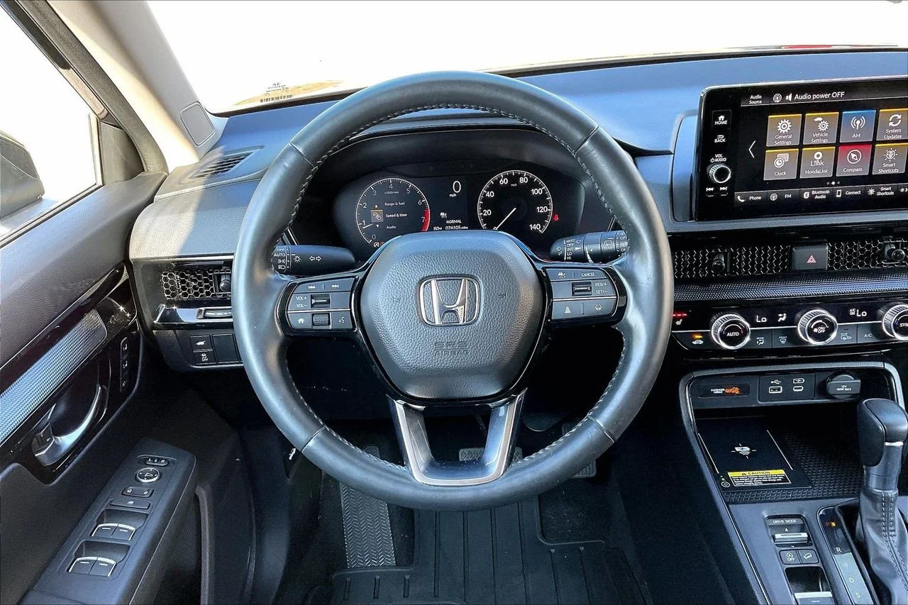 Certified Used 2023  Honda EX-L image 9