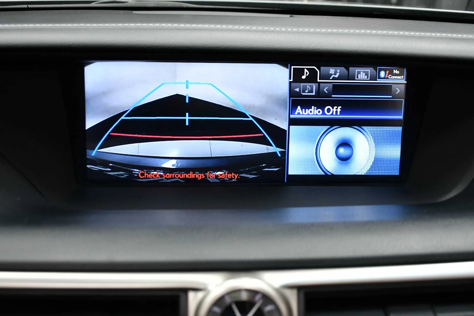 Used 2013 Nebula Gray Pearl Lexus  image 21