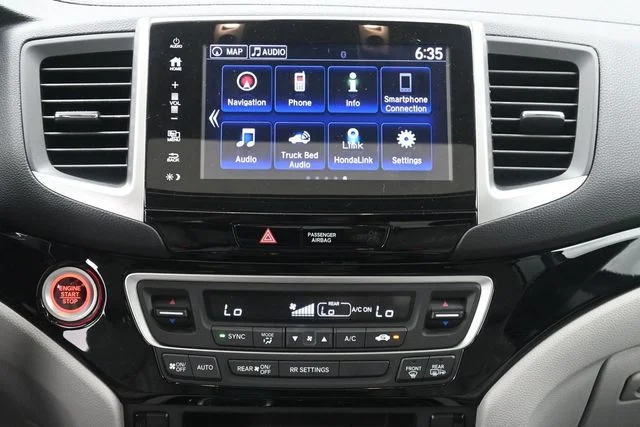 Used 2020 Obsidian Blue Pearl Honda RTL-E image 22
