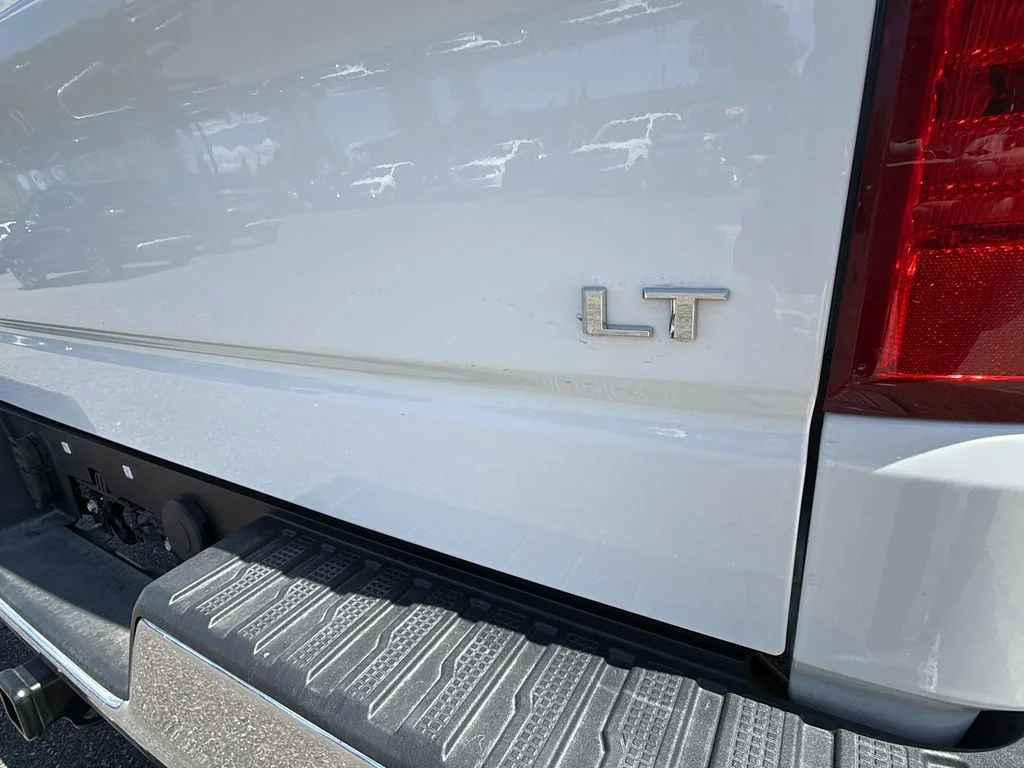 Used 2023 Summit White Chevrolet LT image 34