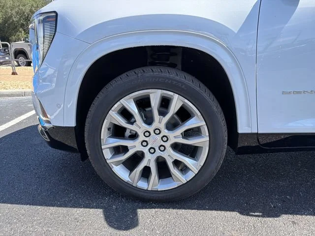 2026 GMC Acadia Denali - Photo 34
