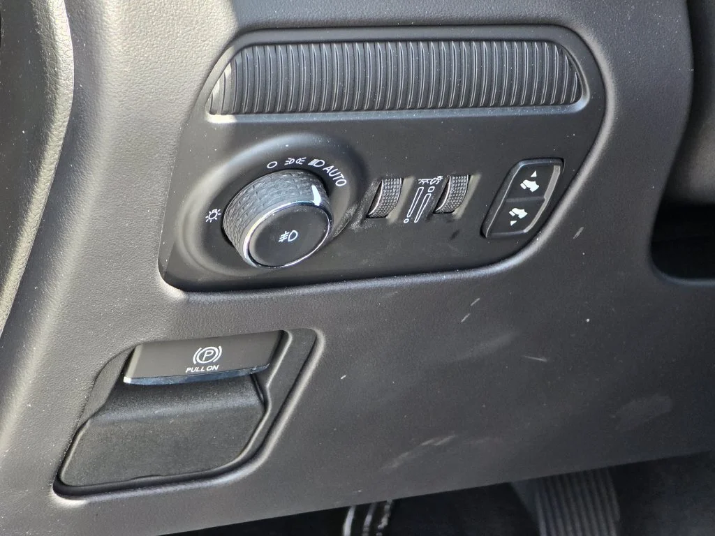 Used 2024 Black Jeep Series II image 44
