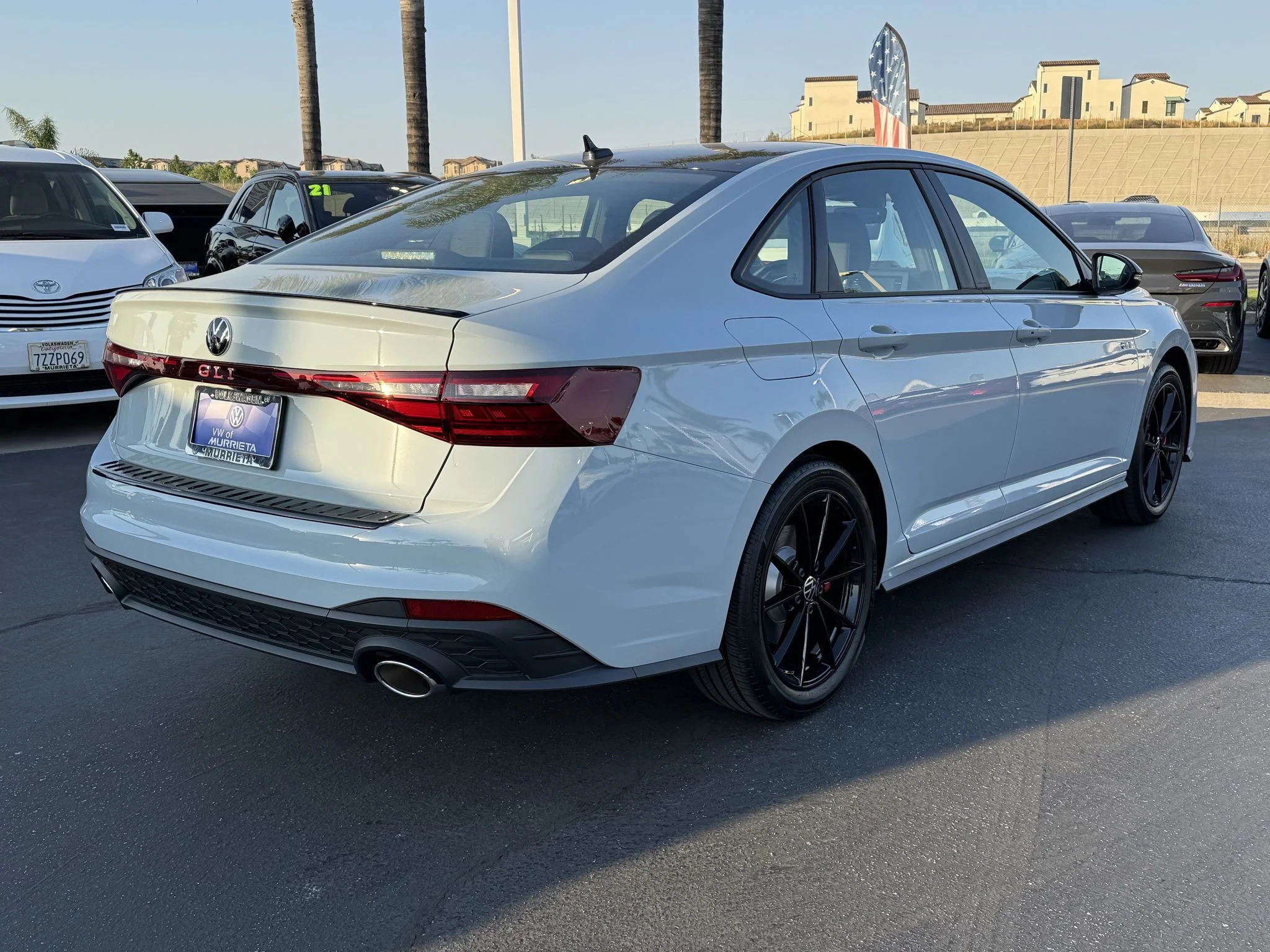 New 2026 Monument Gray w/Deep Black Roof Volkswagen Autobahn image 7