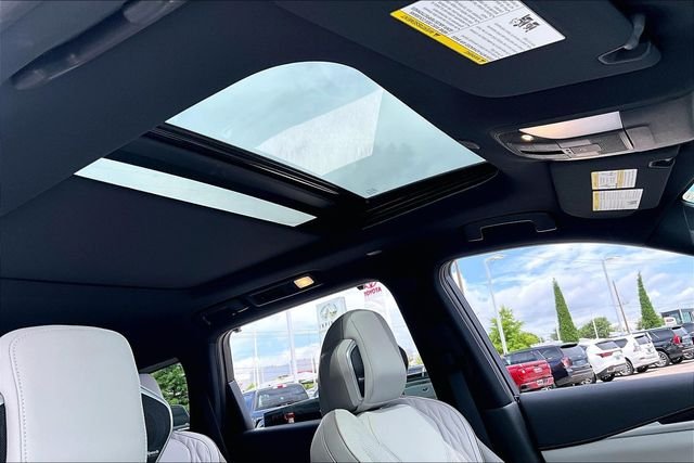 Used 2026 Black INFINITI Autograph image 22