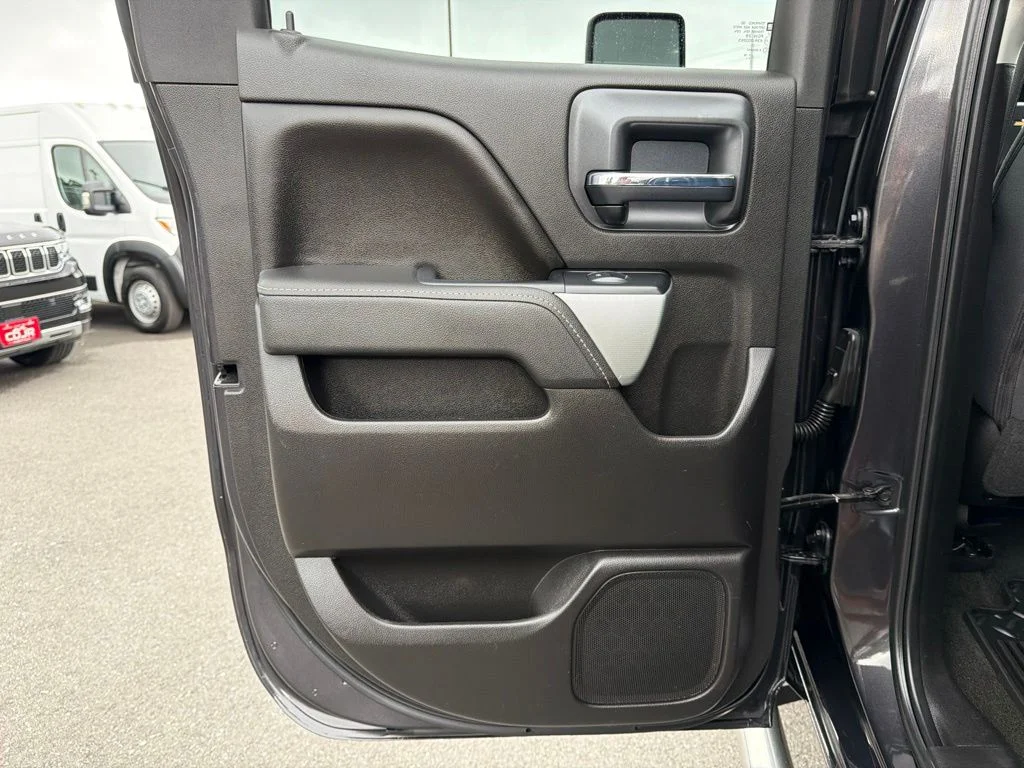 Used 2016 Gray Chevrolet LT image 16