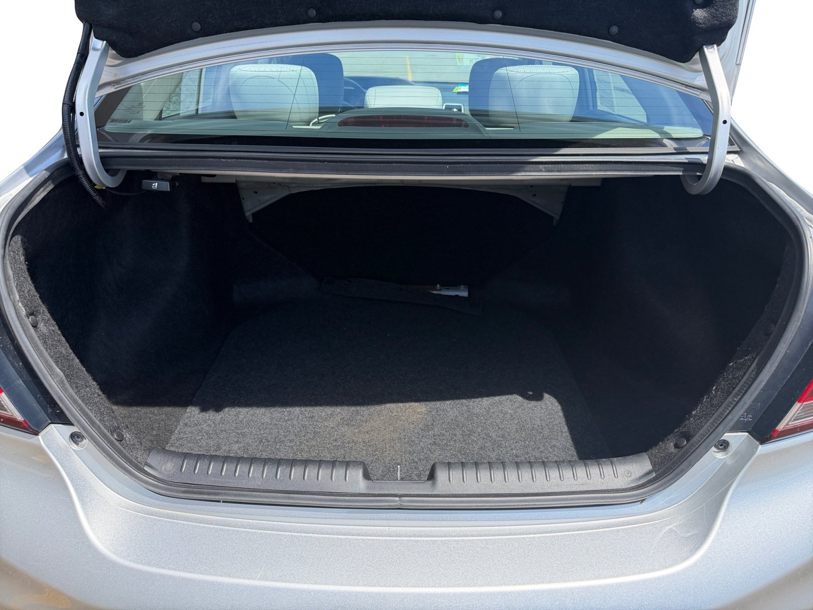 Used 2015 Silver Honda LX image 33
