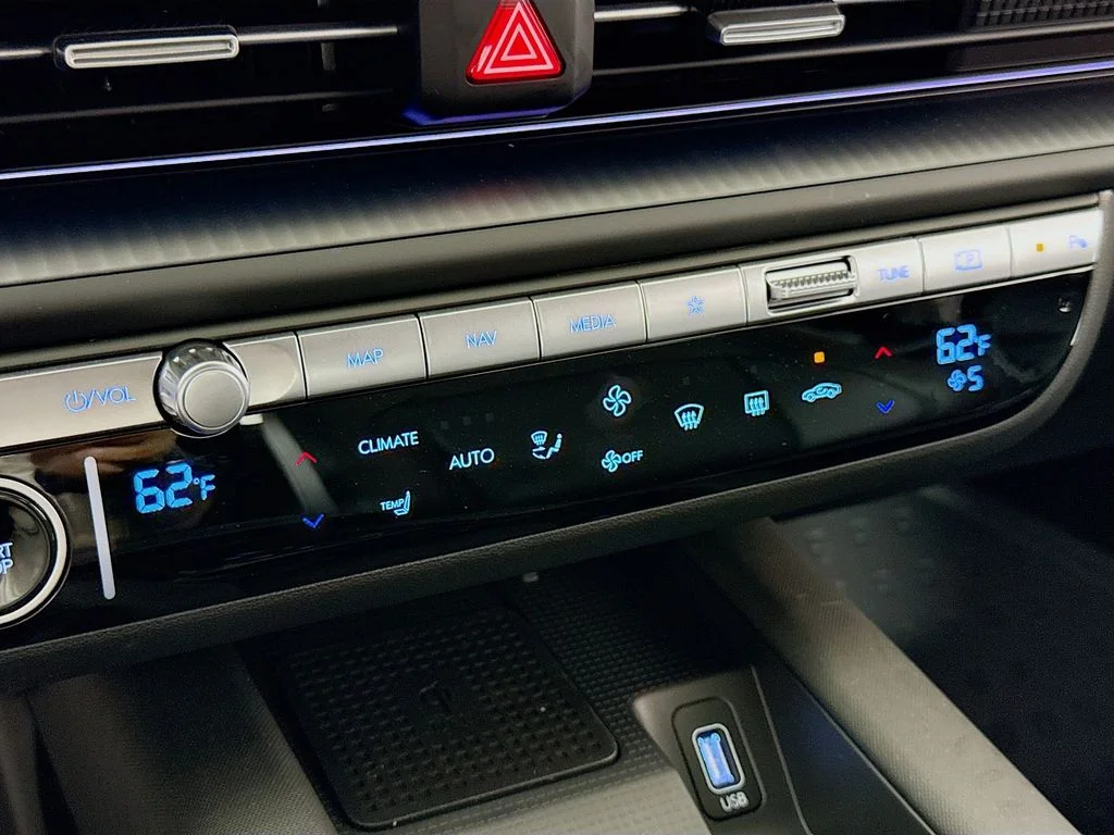 2025 Hyundai IONIQ 6 SEL - Photo 16