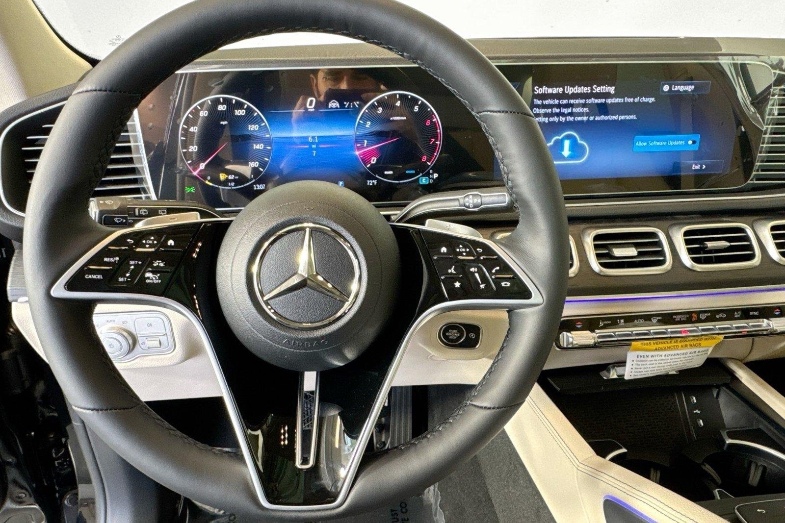 New 2026 Obsidian Black Metallic Mercedes-Benz GLE 450 image 11