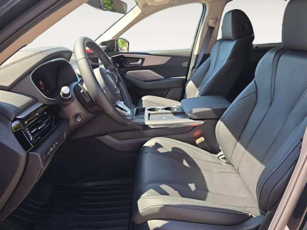New 2026 Majestic Black Pearl Acura Technology Package image 11