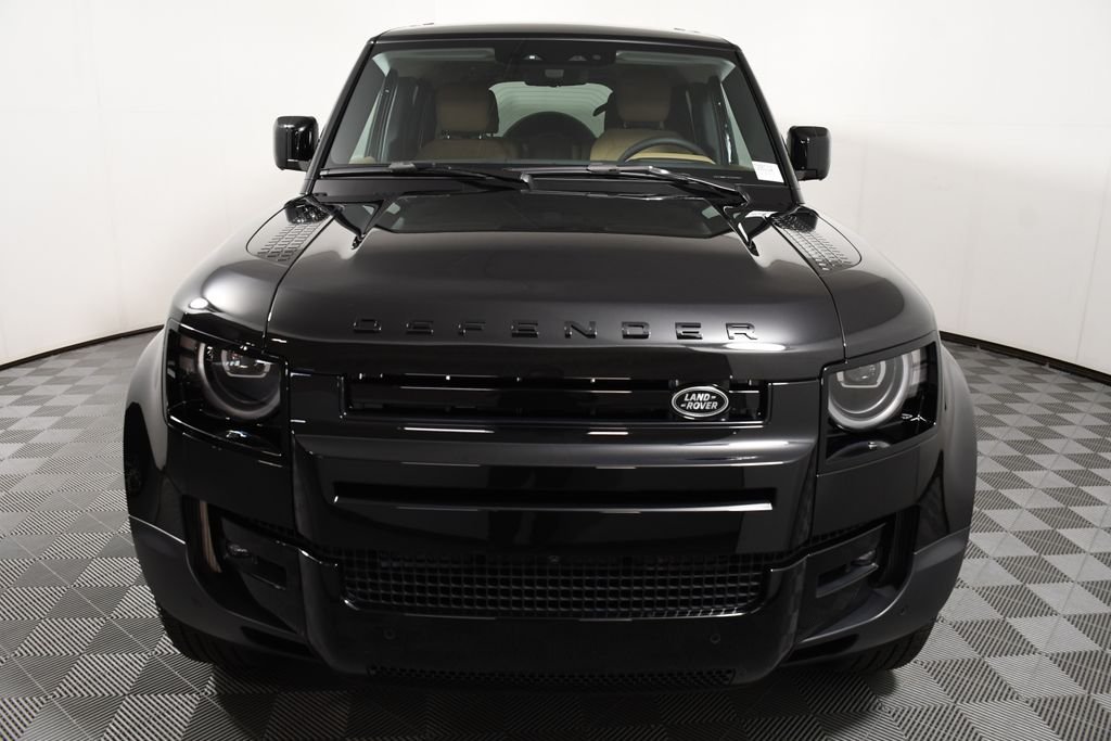 New 2026 Santorini Blk Land Rover S image 10