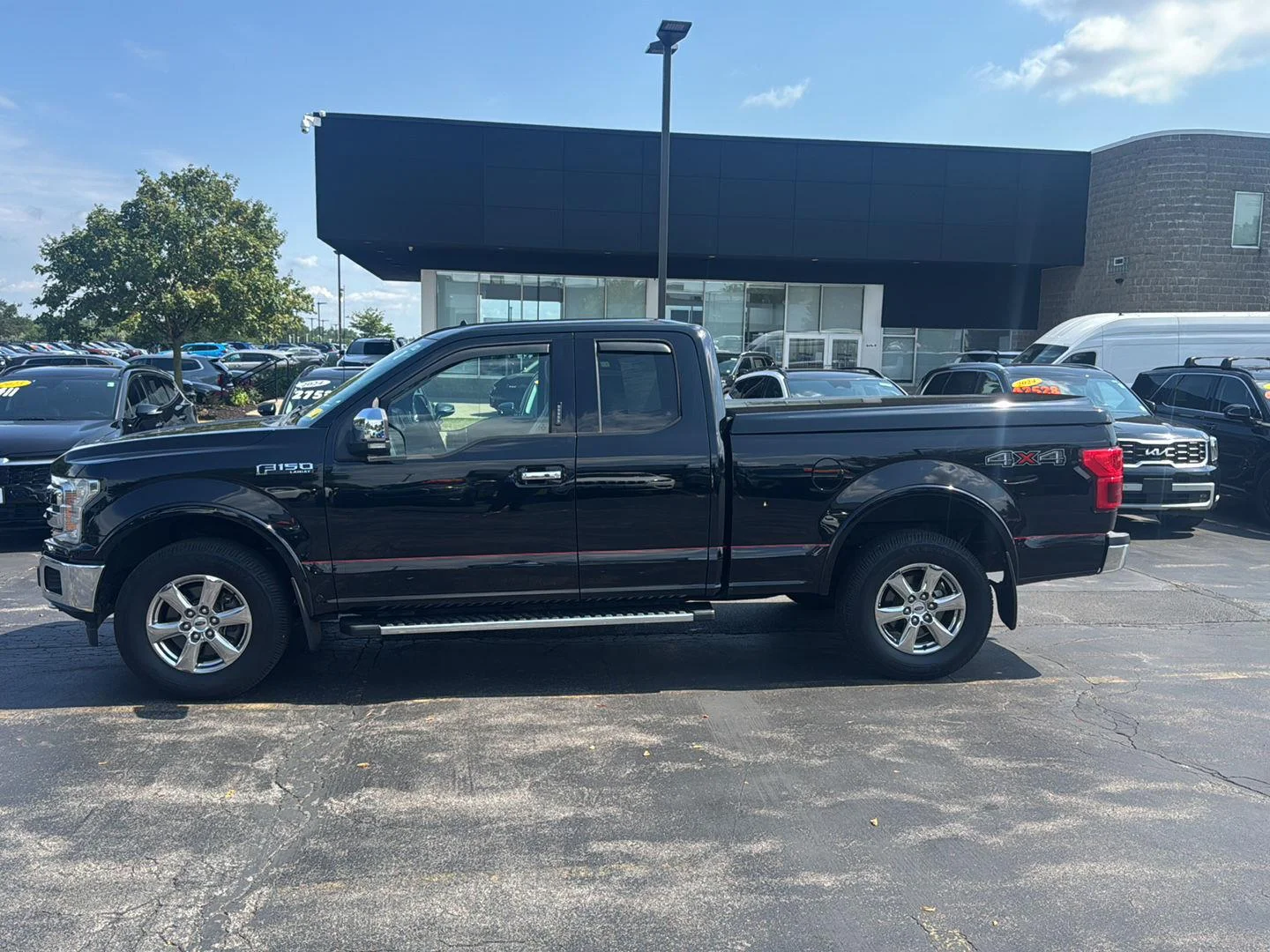 Used 2019 Agate Black Ford LARIAT image 5