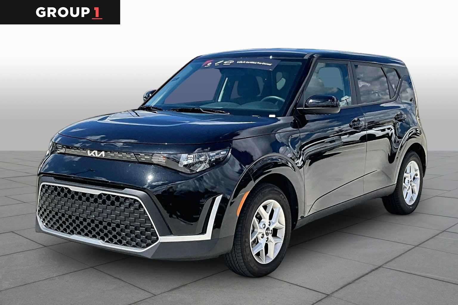 2025 Kia Soul 2.0L LX IVT's photo