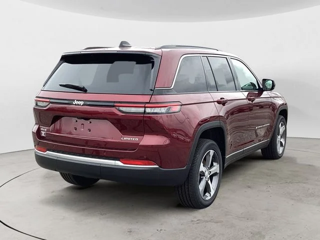 New 2026 Velvet Red Pearlcoat Jeep LIMITED 4X4 image 6