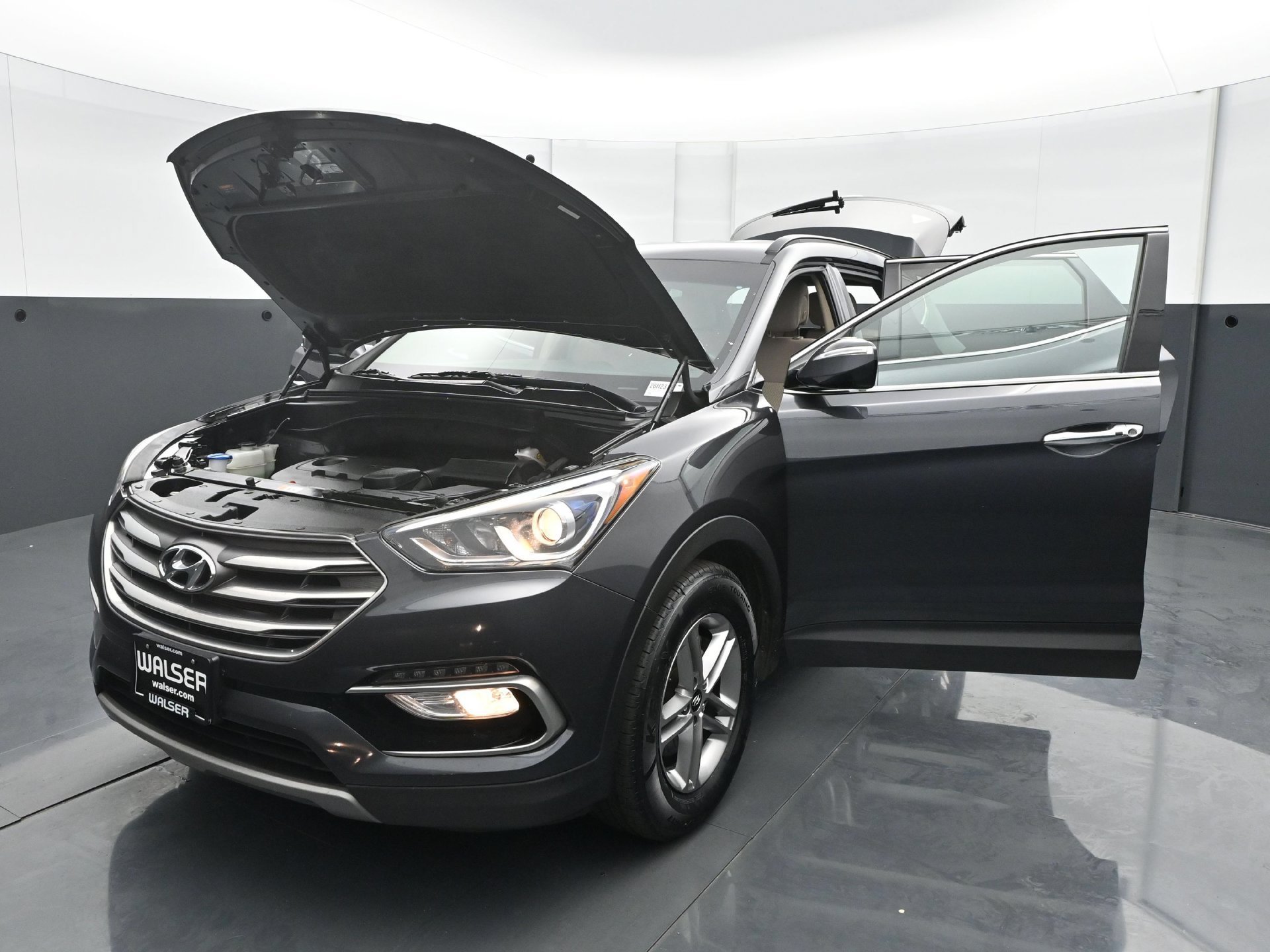 Certified Used 2018 Platinum Graphite Hyundai 2.4L Auto image 29