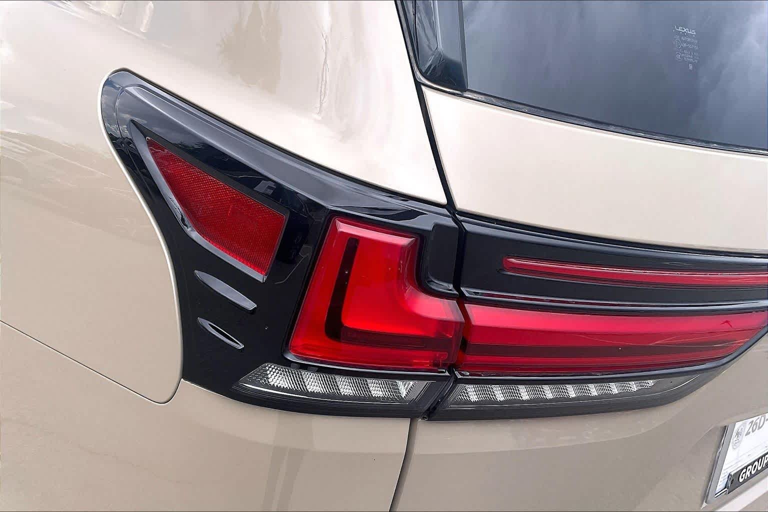 Used 2025 Earth Lexus Overtrail image 27