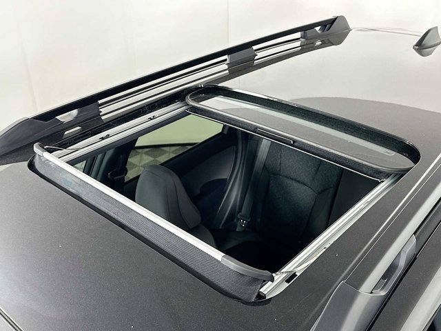 New 2026 CRYSTAL BLACK SILICA Subaru Premium image 19
