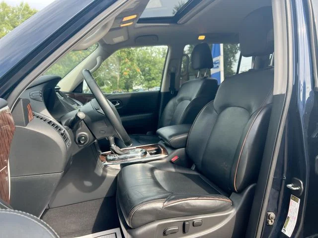 Used 2018 Blue Nissan SL image 15