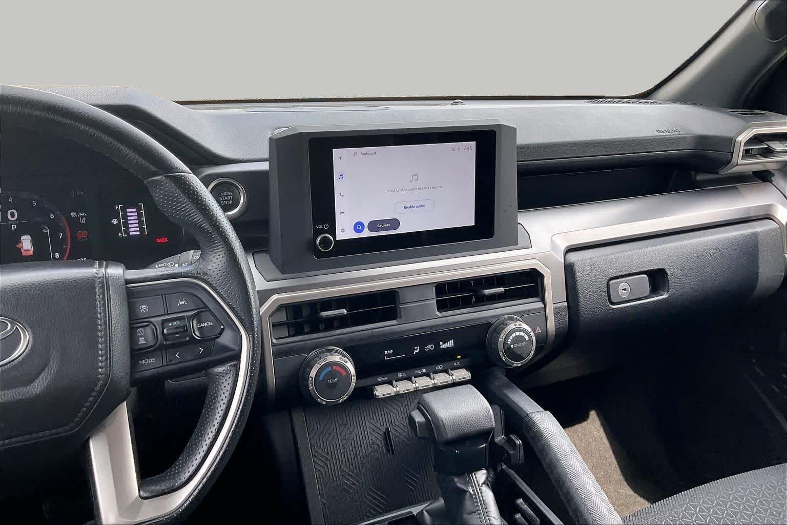 Used 2025 Ice Cap Toyota SR5 image 7