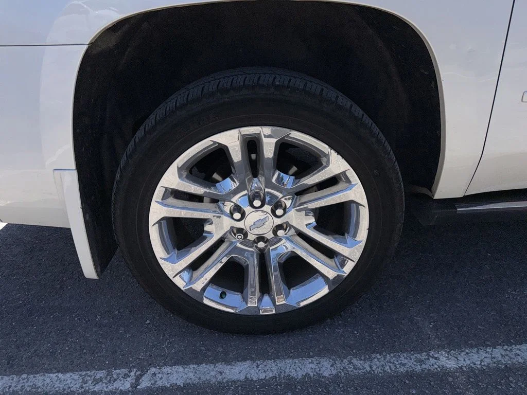 Used 2015 White Chevrolet LTZ image 13