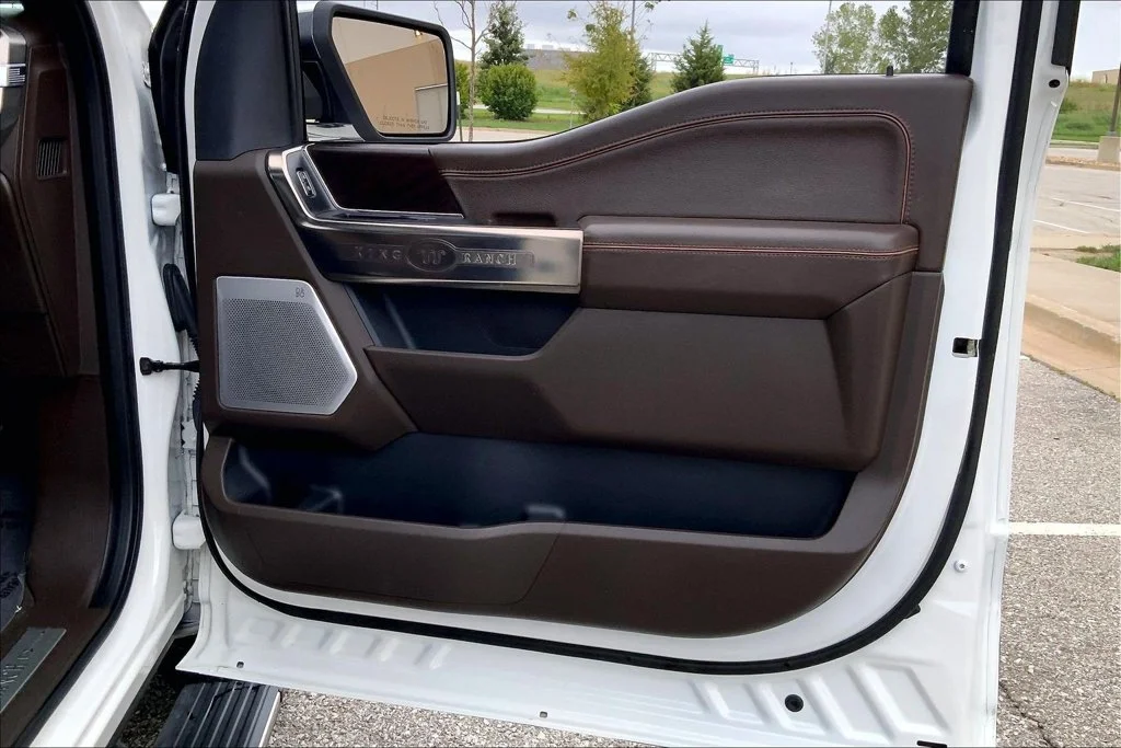 Used 2023 White Ford King Ranch image 24
