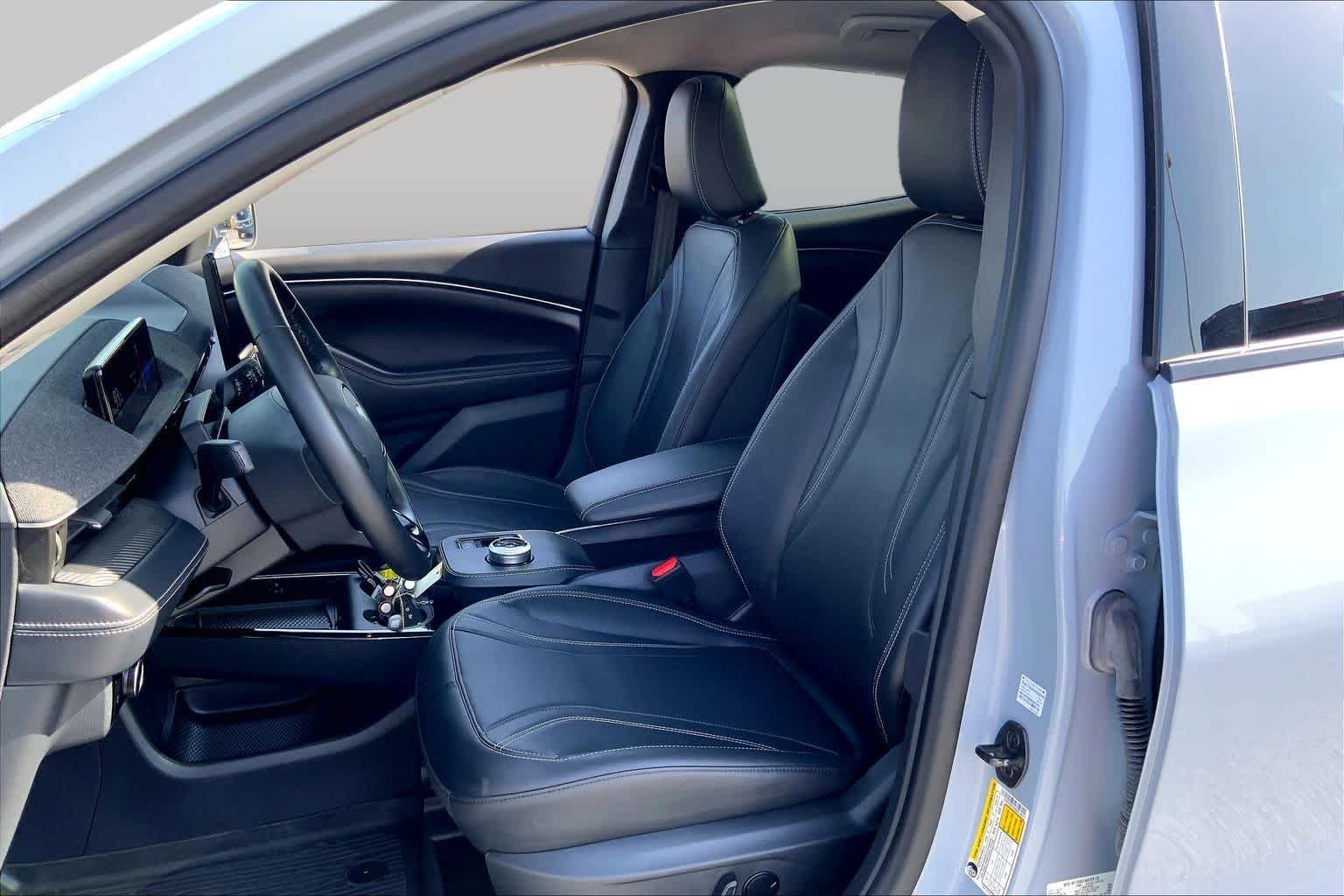 Used 2024 Glacier Gray Metallic Ford Premium image 7