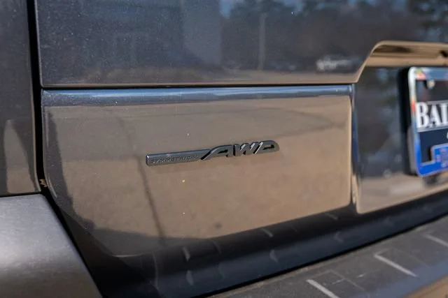 New 2026 Magnetite Gray Metallic Subaru Premium image 17